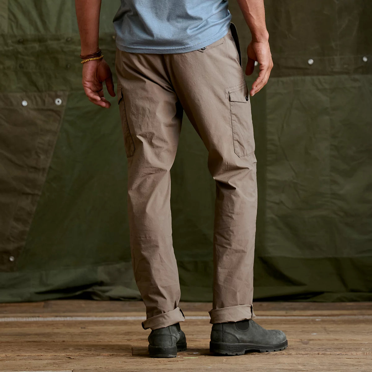 Men's 1856 Stretch Poplin Regular Fit Cargo Pants - Orvis Smart Buy