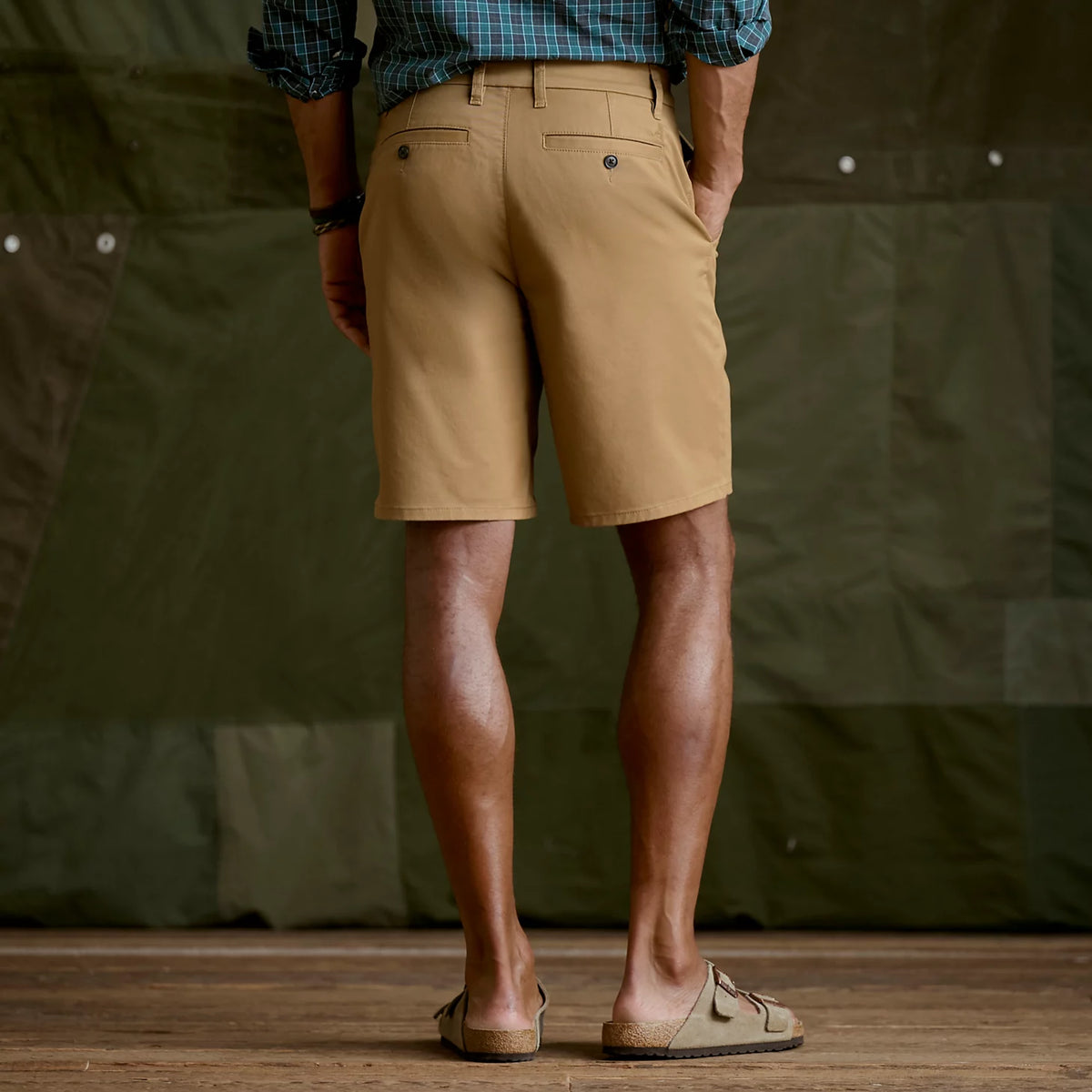 1856 Easy Care Angler 9" Chino Shorts - Orvis Quality