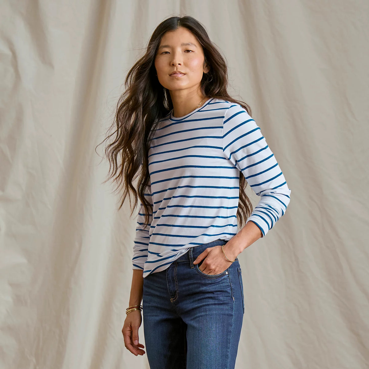 Perfect Relaxed Long-Sleeve Crew - Orvis Top Pick