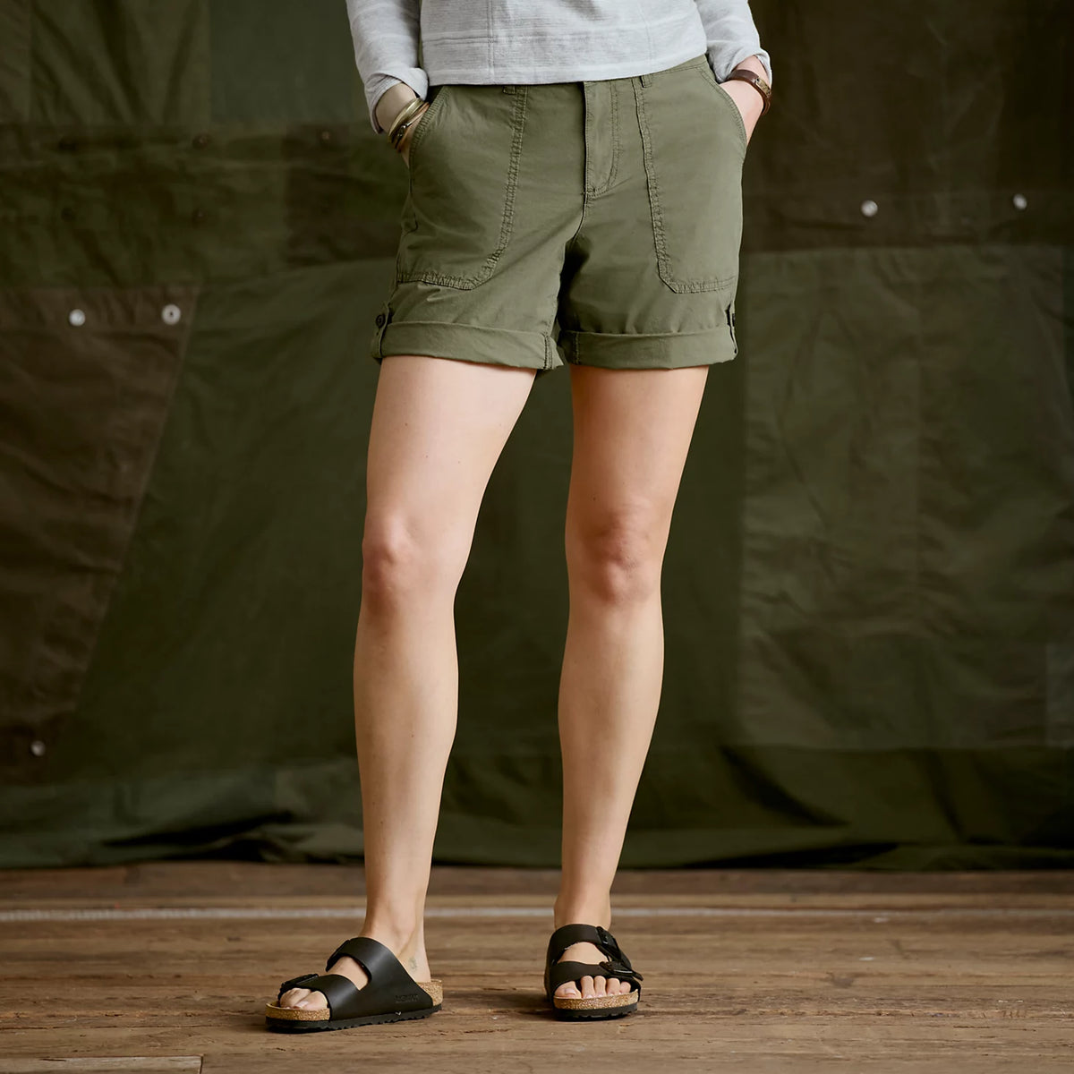 Women's 1856 Stretch Poplin 9" Utility Shorts - Orvis Special Offer